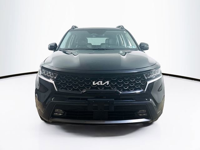 Used 2023 Kia Sorento X-Line EX image 2