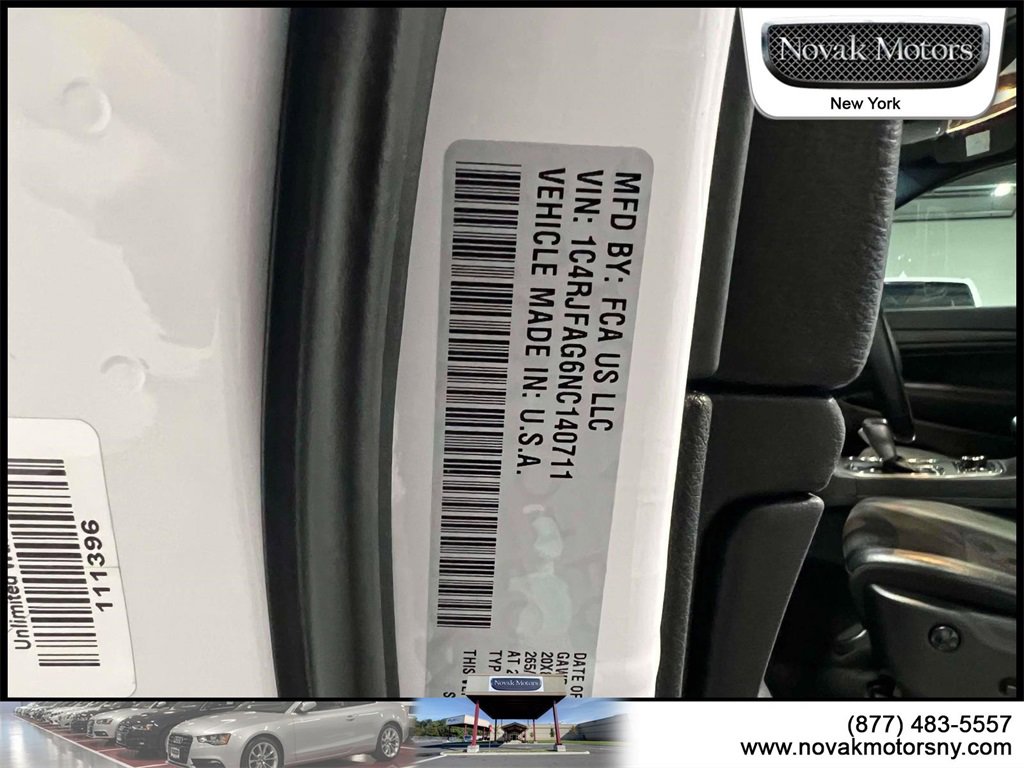 Used 2022 Jeep Grand Cherokee Laredo X image 16