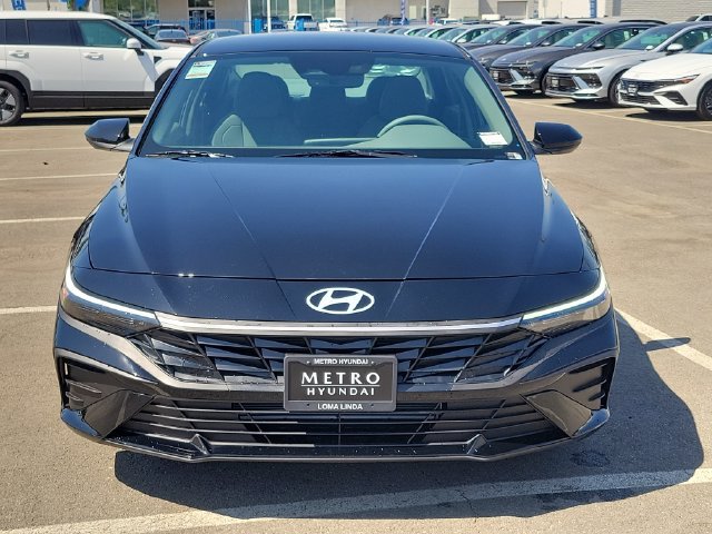 New 2026 Hyundai Elantra Sport FWD image 30