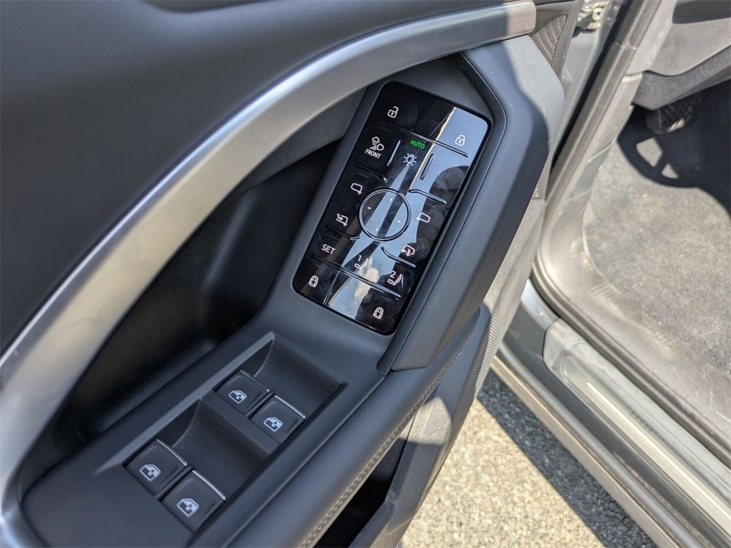 New 2025 Audi Q5 Premium Plus image 12