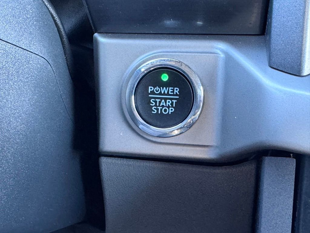 Used 2023 Ford F150 Lightning Pro AWD/4WD image 7