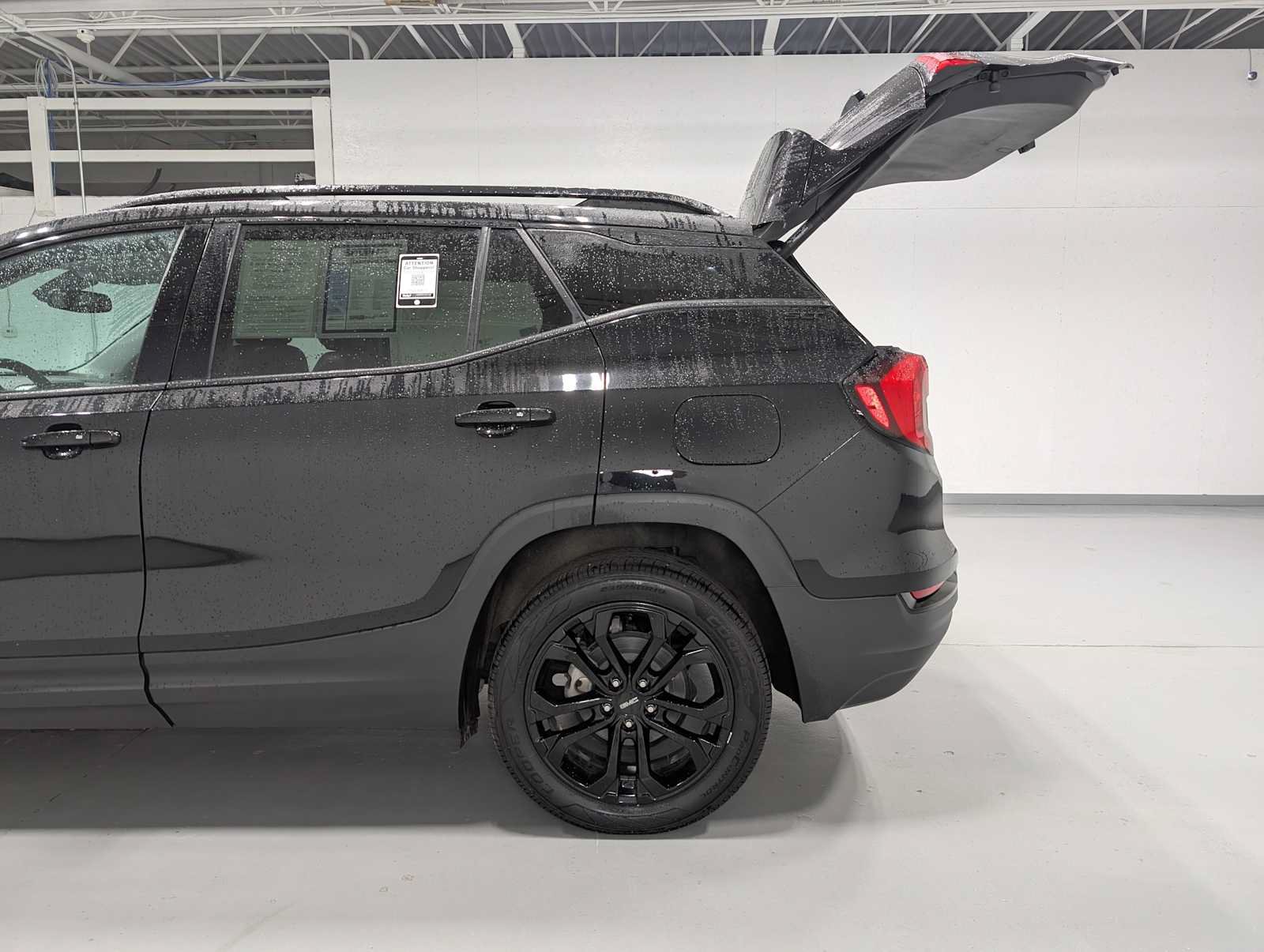 Certified 2021 GMC Terrain SLT w/ Elevation Edition AWD/4WD image 11