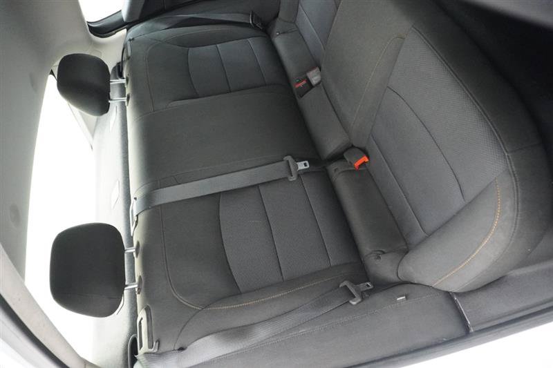 Used 2018 Chevrolet Cruze LS FWD image 8