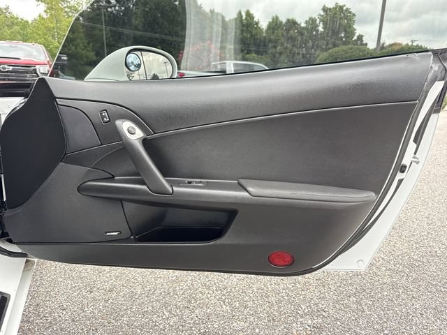Used 2013 Chevrolet Corvette Grand Sport w/ 3LT Preferred Equipment Group RWD image 22