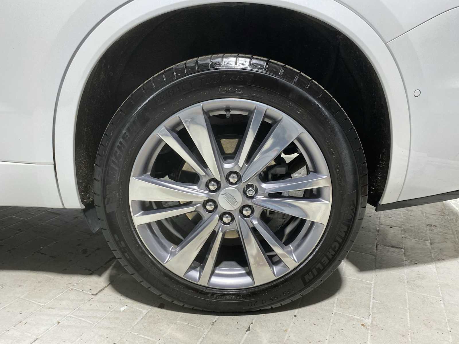 Used 2023 Cadillac XT6 Premium Luxury w/ Technology Package AWD/4WD image 8
