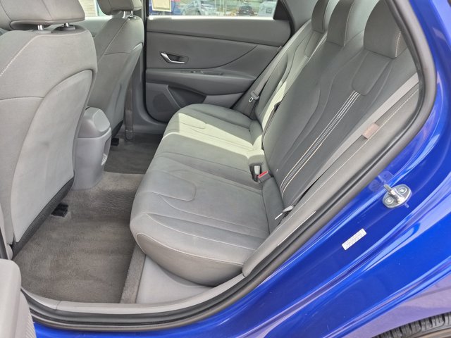 Used 2024 Hyundai Elantra SEL FWD image 19