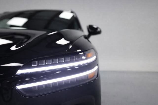 New 2026 Genesis GV70 3.5T Sport Prestige image 8