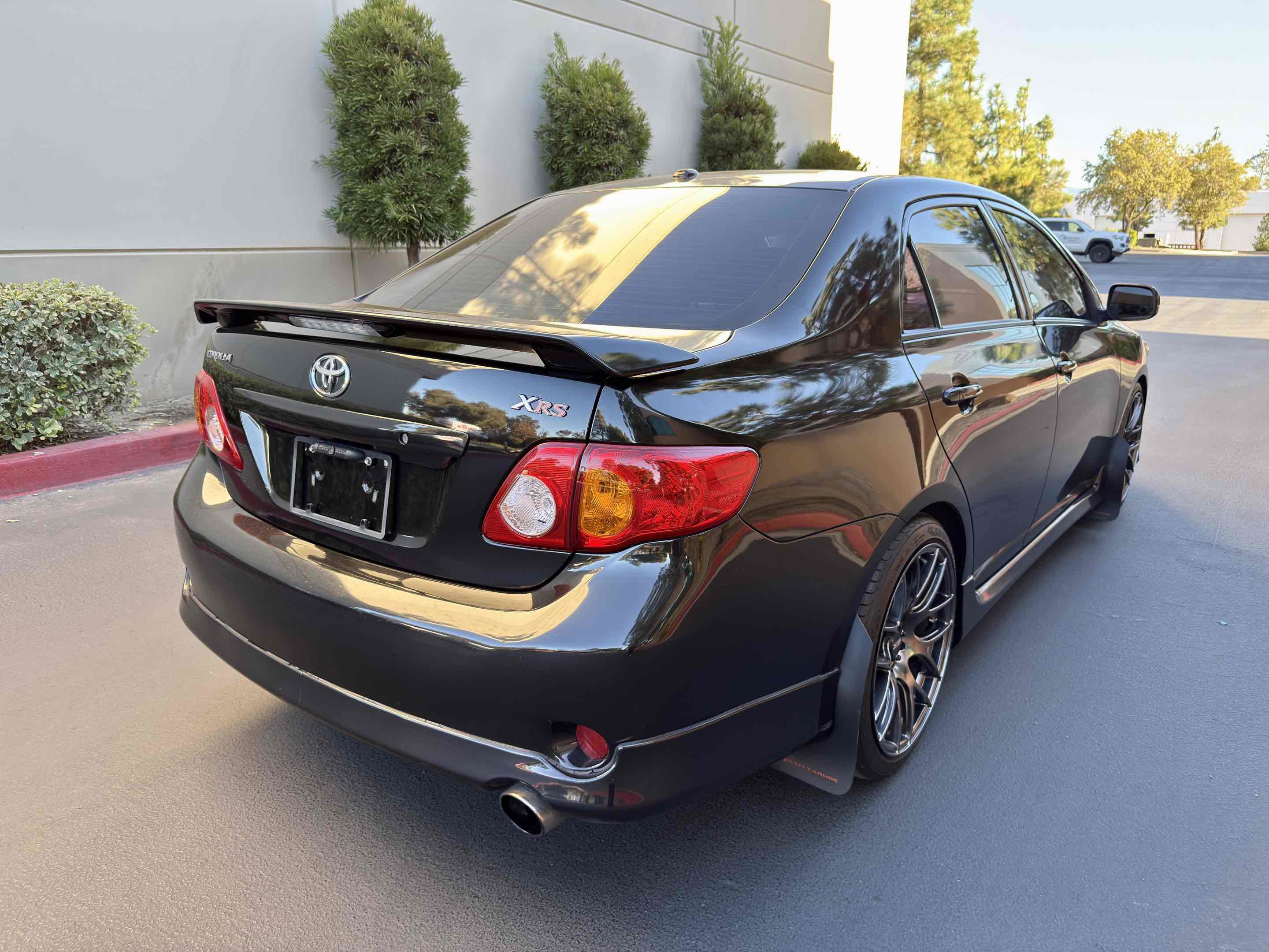 Used 2010 Toyota Corolla XRS image 9