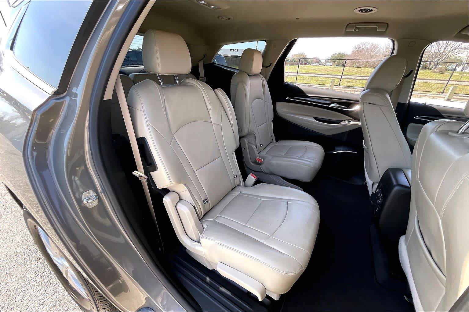 Used 2019 Buick Enclave Premium FWD image 20
