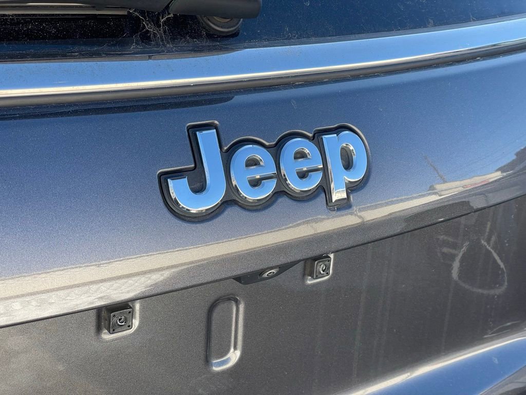 Used 2022 Jeep Compass Latitude image 25