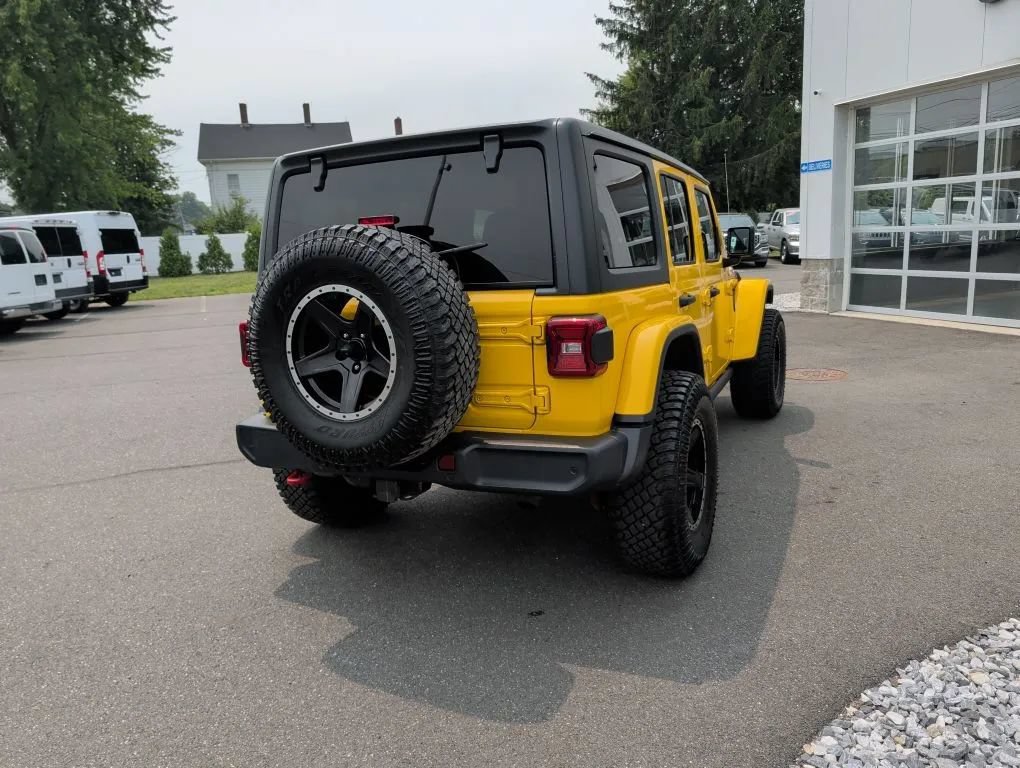 Used 2021 Jeep Wrangler Unlimited Rubicon w/ Dual Top Group AWD/4WD image 18