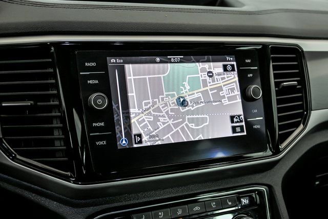 Used 2022 Volkswagen Atlas SEL Premium image 19