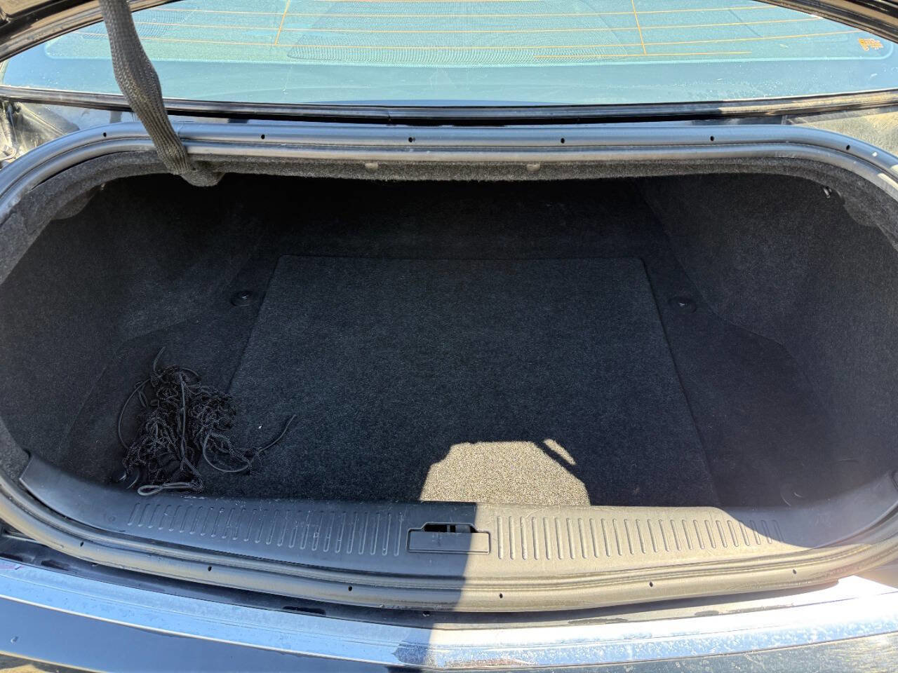 Used 2008 Cadillac STS w/ Preferred Equipment Group image 28