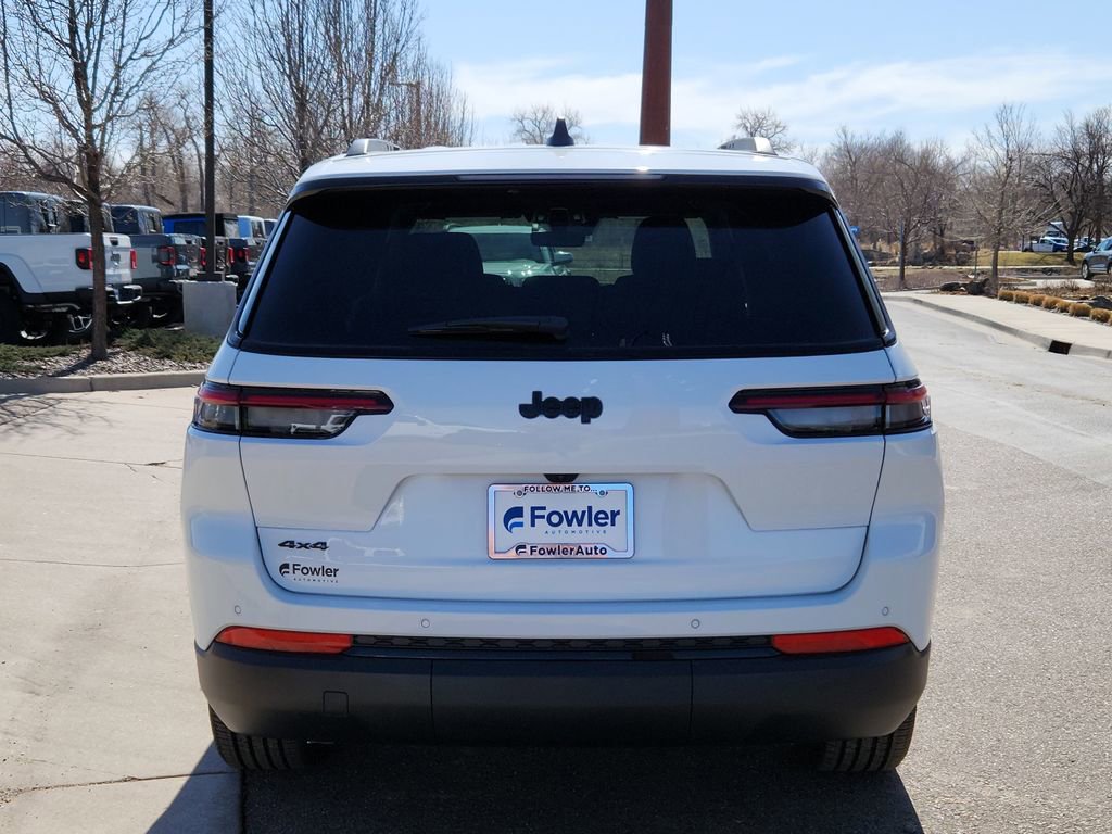 New 2025 Jeep Grand Cherokee L Laredo AWD/4WD image 6