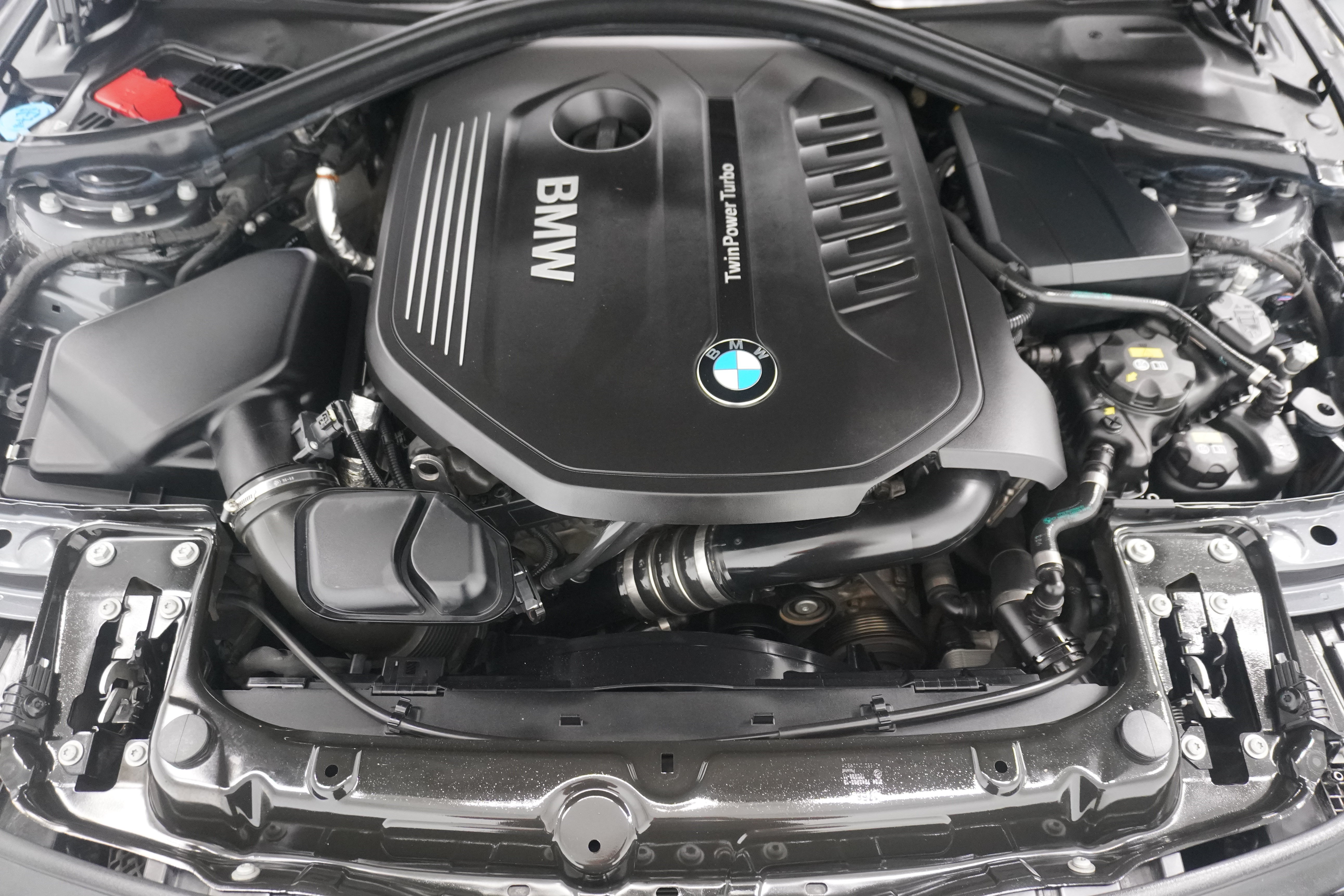 Used 2018 BMW 340i Sedan w/ Track Handling Package RWD image 35