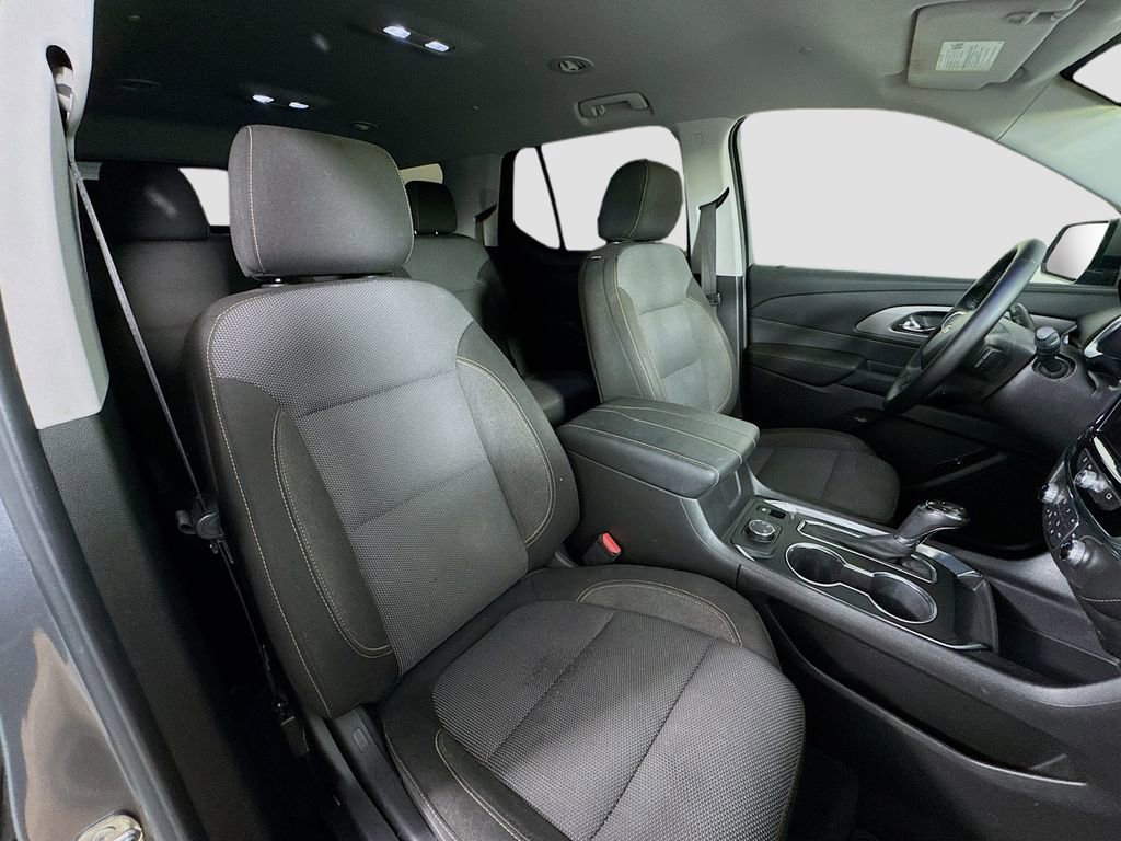 Used 2019 Chevrolet Traverse LT image 31
