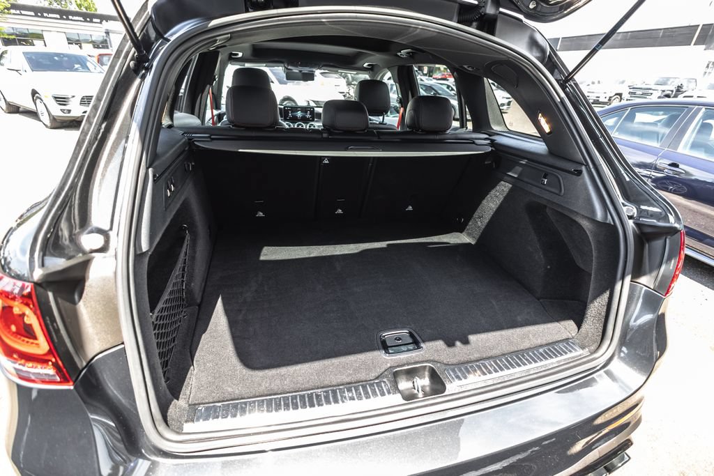 Used 2022 Mercedes-Benz GLC 43 AMG 4MATIC image 30