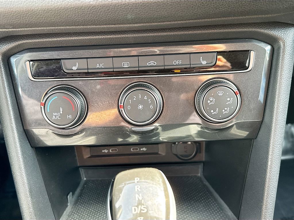 Used 2024 Volkswagen Tiguan S image 13