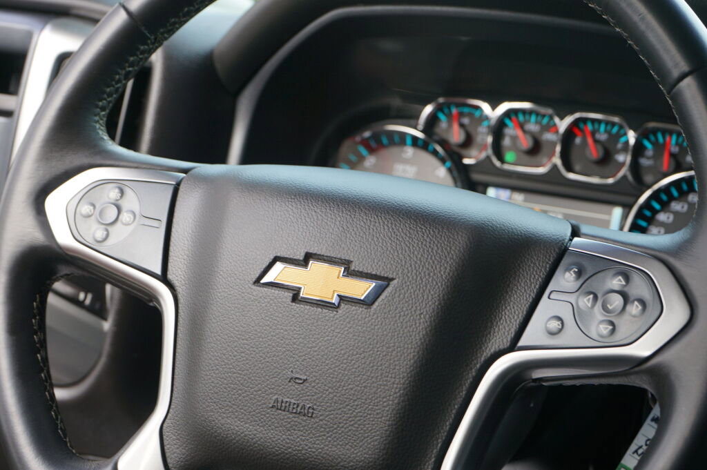 Used 2016 Chevrolet Silverado 1500 LT w/ All Star Edition image 15