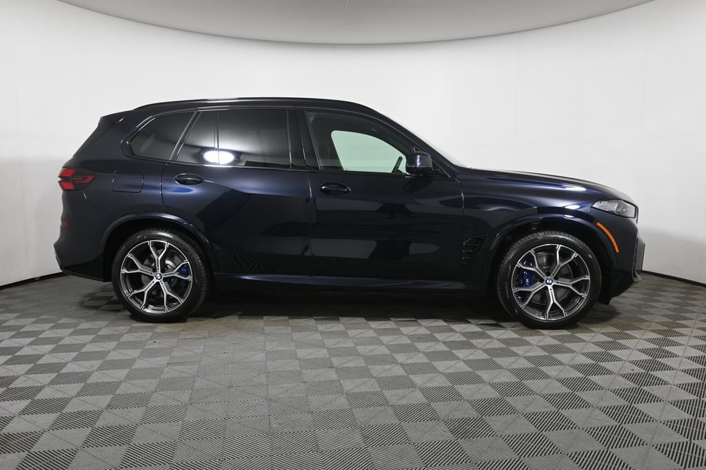 New 2026 BMW X5 xDrive50e w/ M Sport Package AWD/4WD image 8