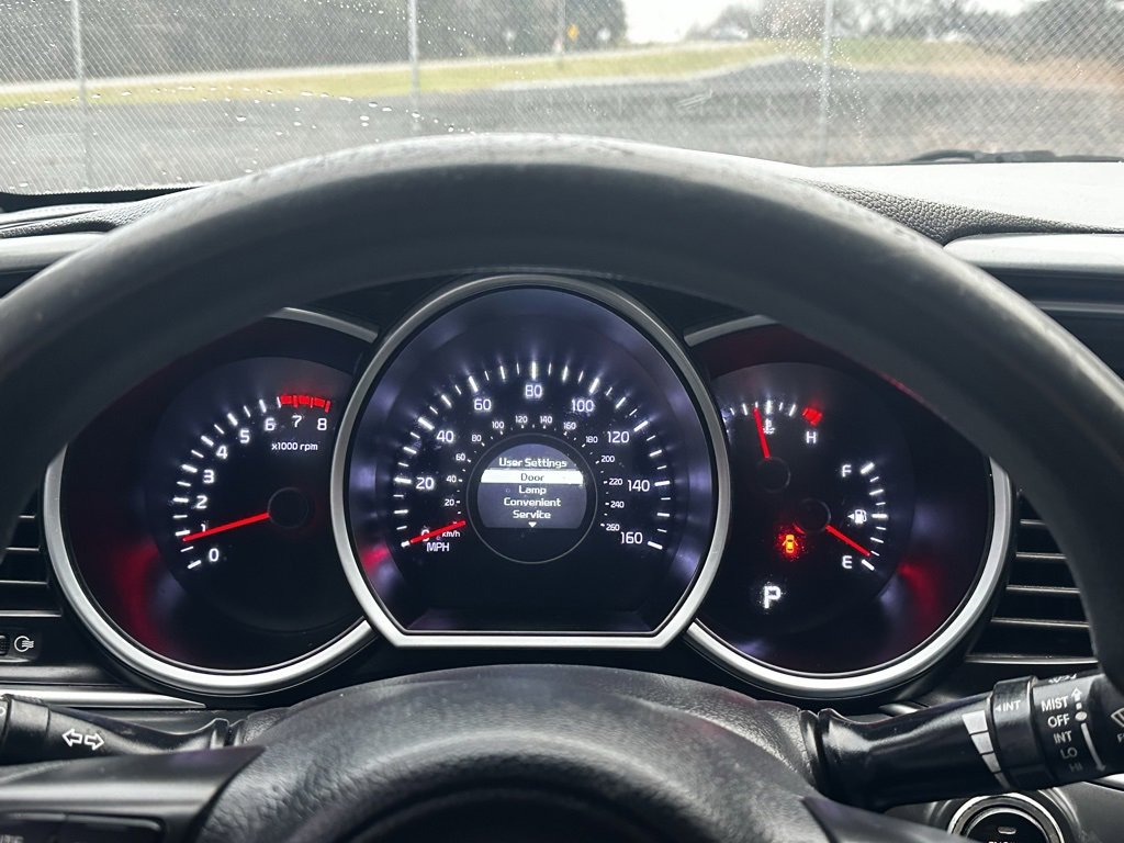 Used 2015 Kia Optima LX w/ LX Convenience Package image 11