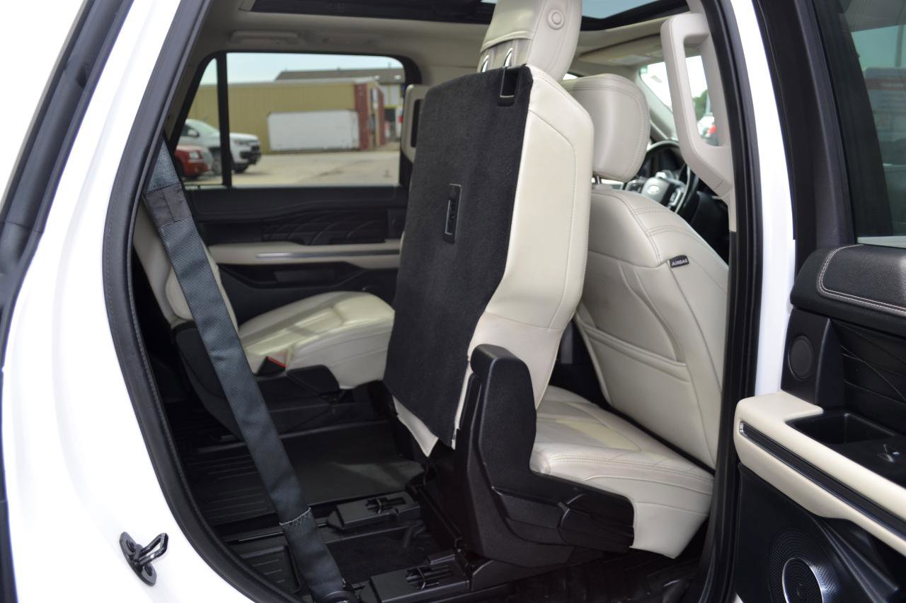 Used 2019 Ford Expedition Platinum image 44