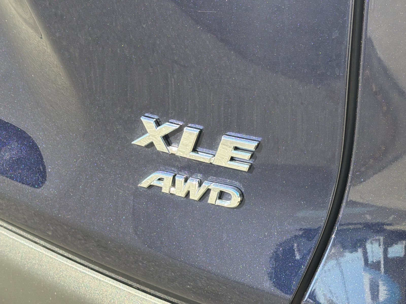 Used 2025 Toyota RAV4 XLE Premium AWD/4WD image 39