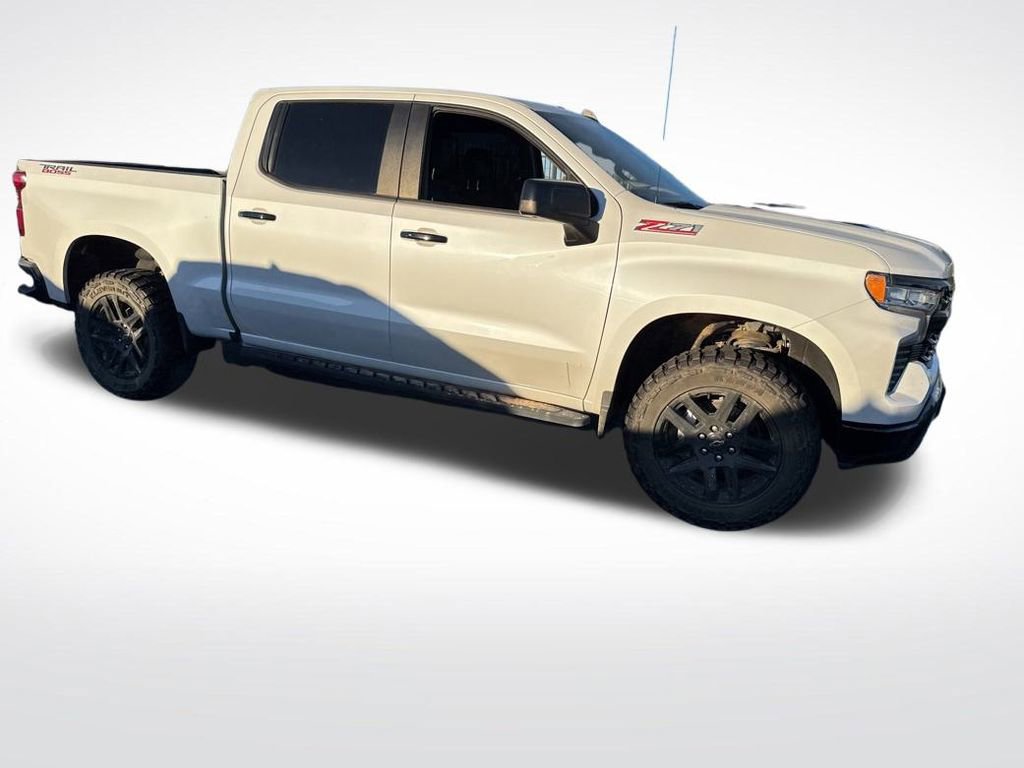 Used 2023 Chevrolet Silverado 1500 LT Trail Boss w/ Protection Package image 15