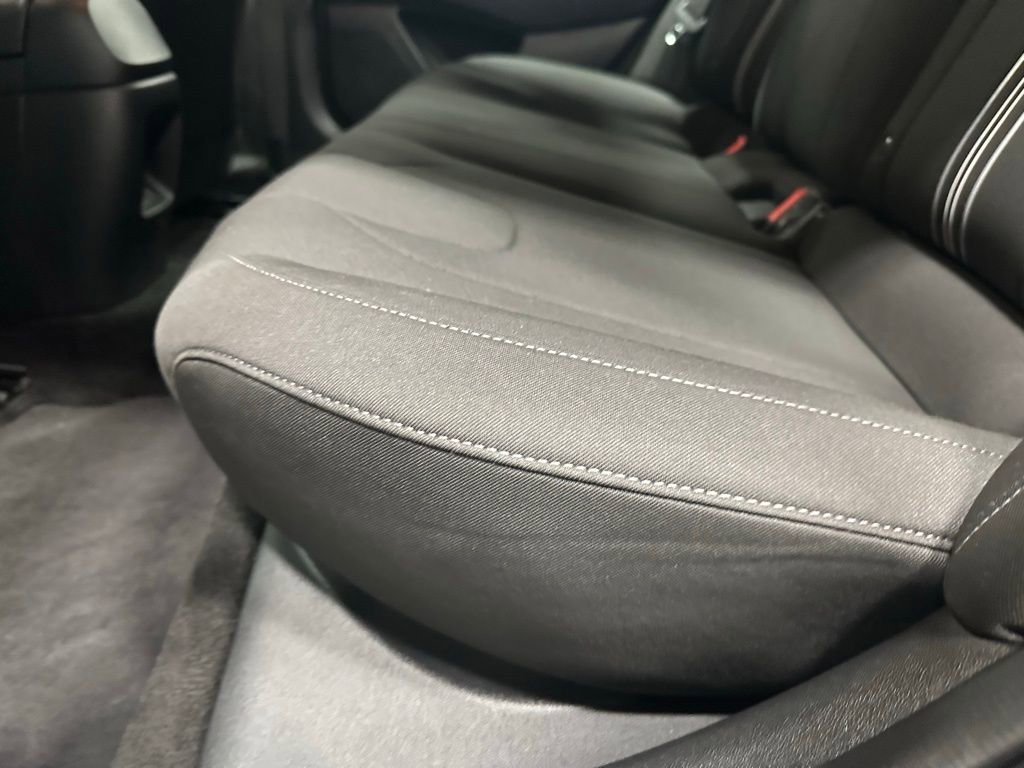 Used 2025 Hyundai Elantra Sport image 41