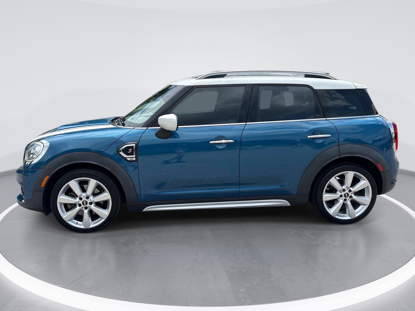 Used 2020 MINI Cooper Countryman S FWD image 5