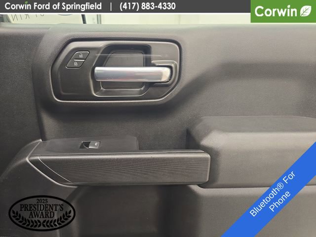 Used 2020 Chevrolet Silverado 1500 Custom w/ Custom Value Package AWD/4WD image 12