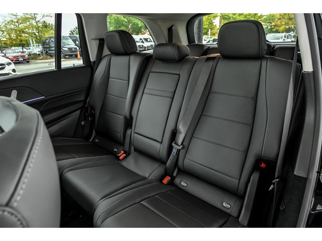 New 2026 Mercedes-Benz GLS 450 4MATIC image 11