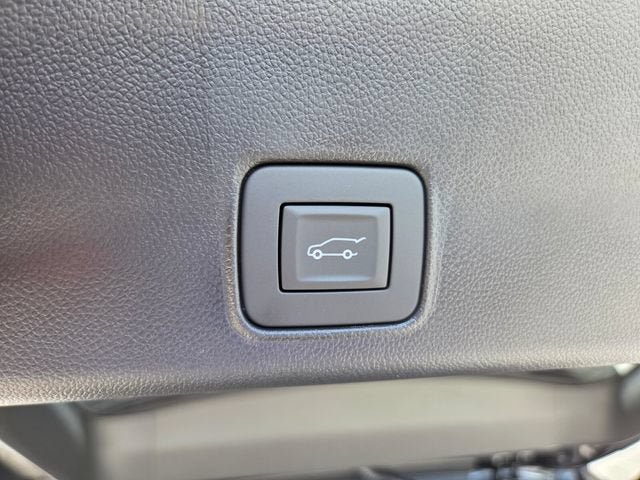 New 2026 Chevrolet TrailBlazer LT w/ Convenience Package FWD image 15