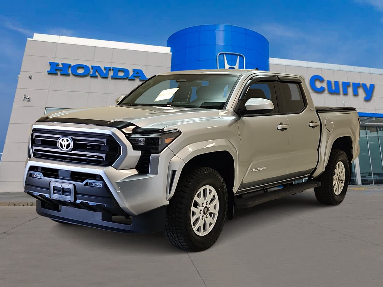 Used 2024 Toyota Tacoma SR5 AWD/4WD image 1