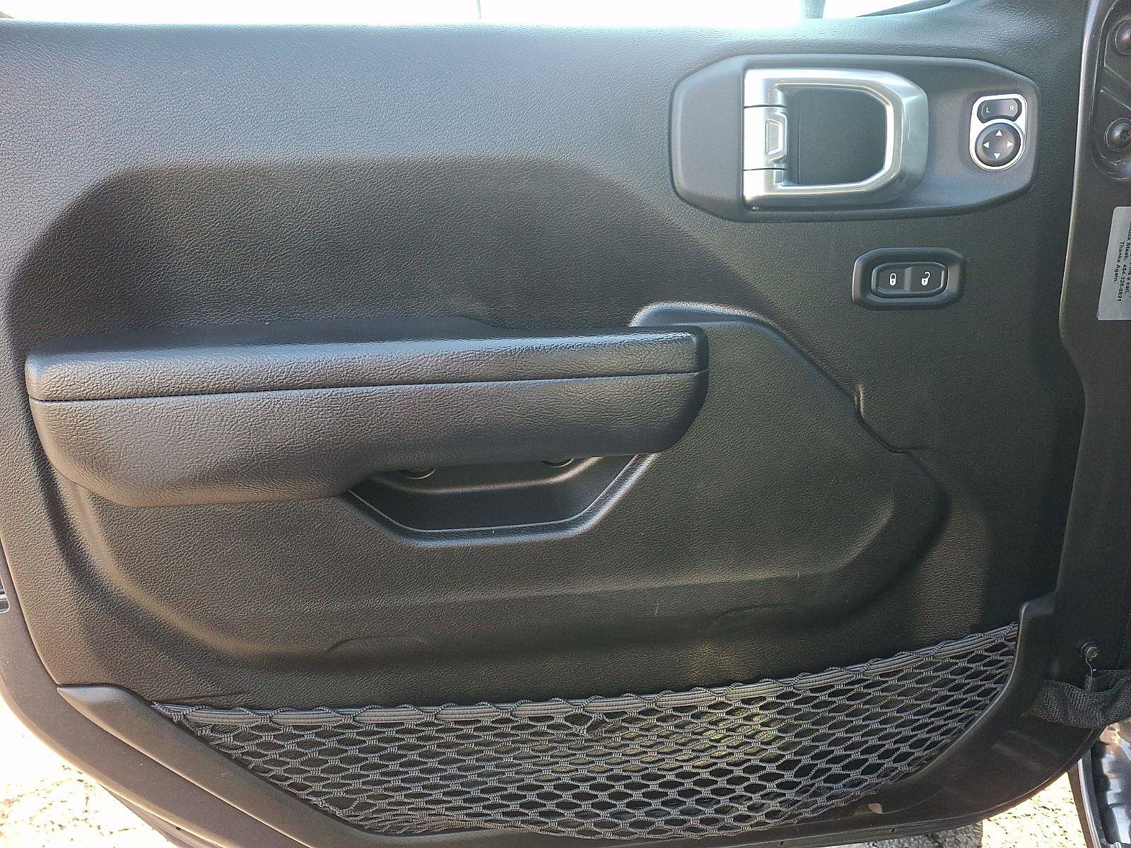 Certified 2022 Jeep Gladiator Sport image 12