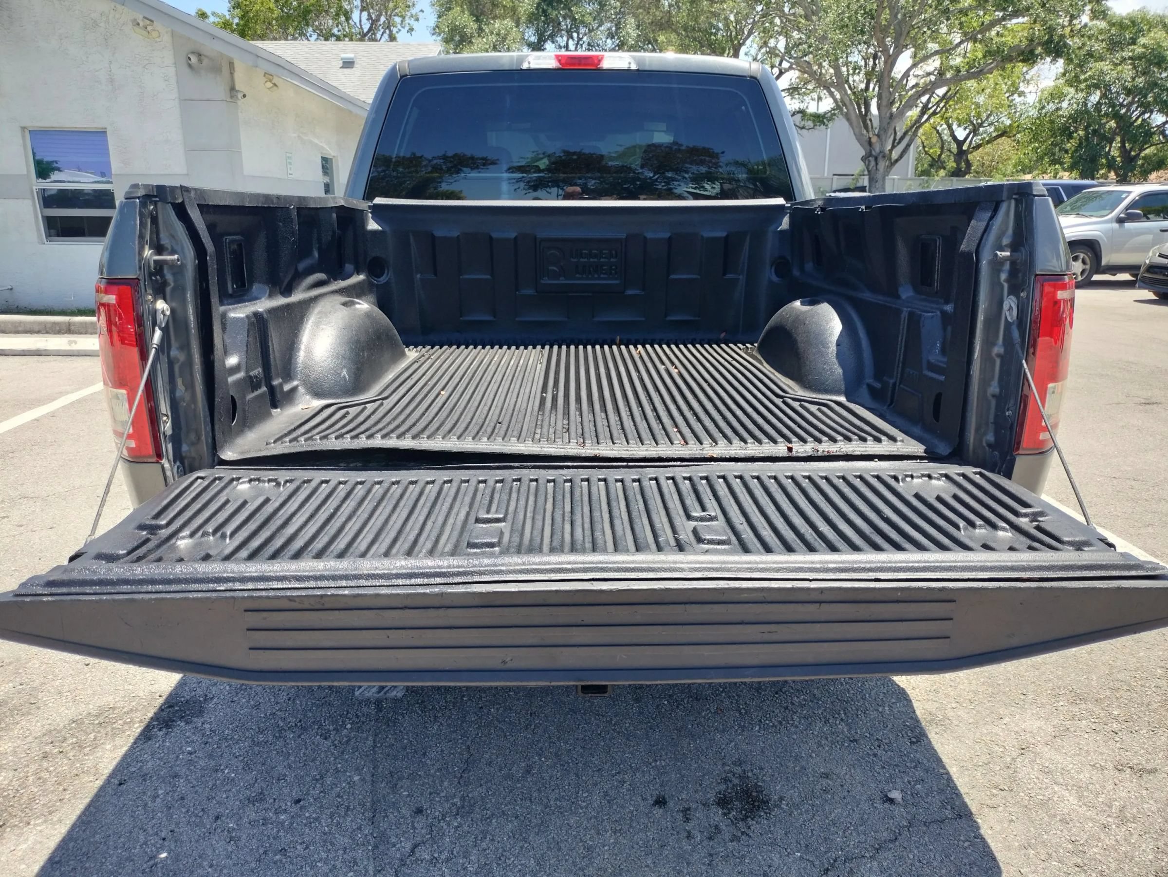 Used 2019 Ford F150 XL w/ Equipment Group 101A Mid RWD image 7