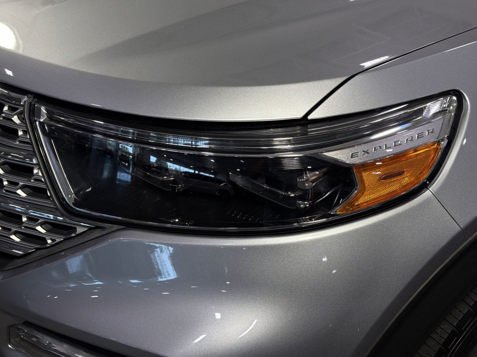 Used 2020 Ford Explorer Limited AWD/4WD image 13
