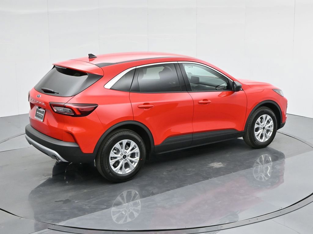 Used 2024 Ford Escape Active image 41