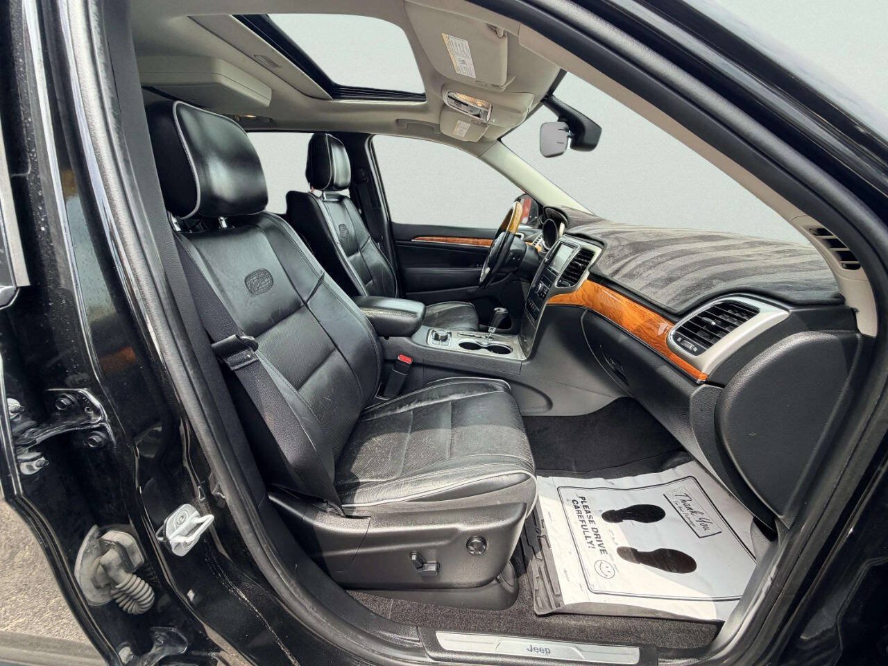 Used 2012 Jeep Grand Cherokee Overland AWD/4WD image 29