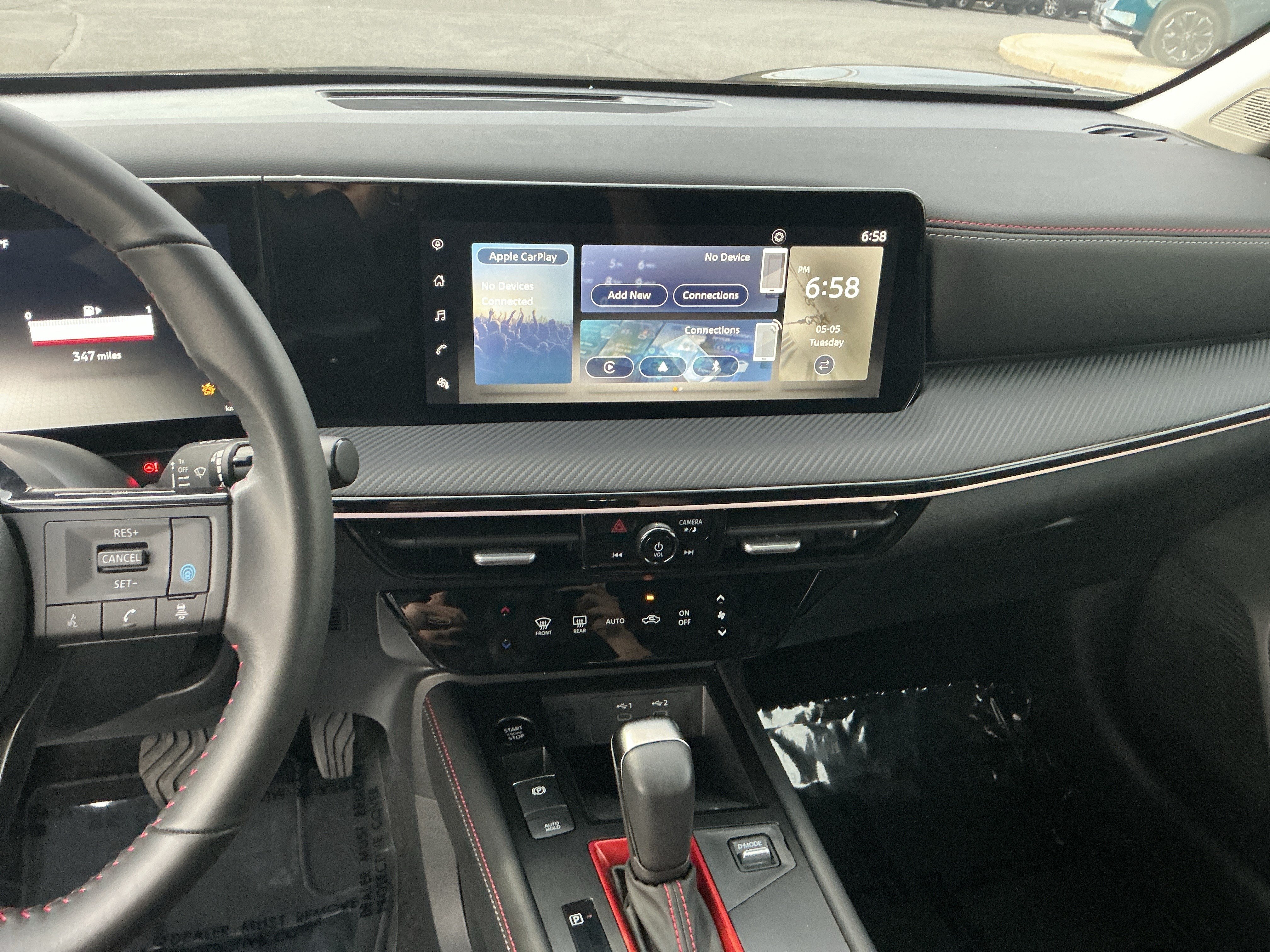 Used 2025 Nissan Kicks SR AWD/4WD image 13