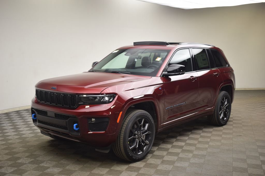 Used 2025 Jeep Grand Cherokee Limited 4xe image 11