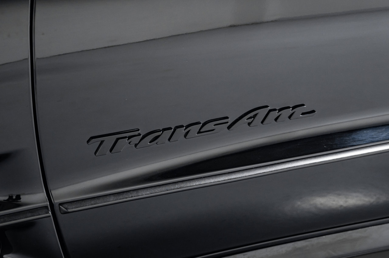 Used 2002 Pontiac Firebird Trans Am image 10