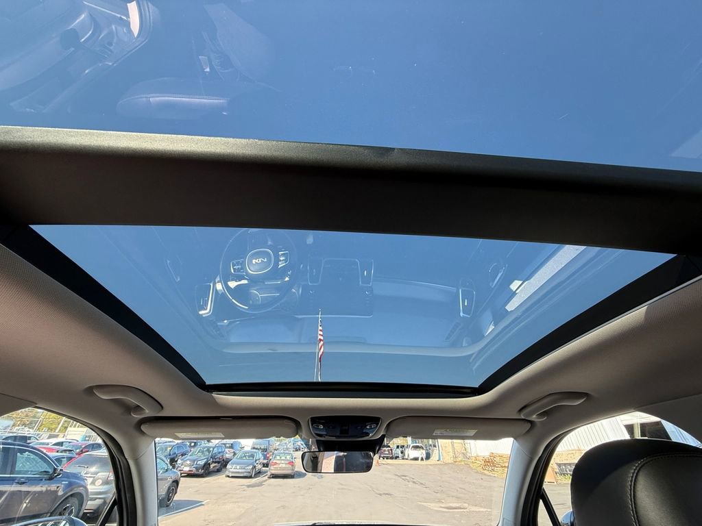 Used 2022 Kia Sorento SX image 23