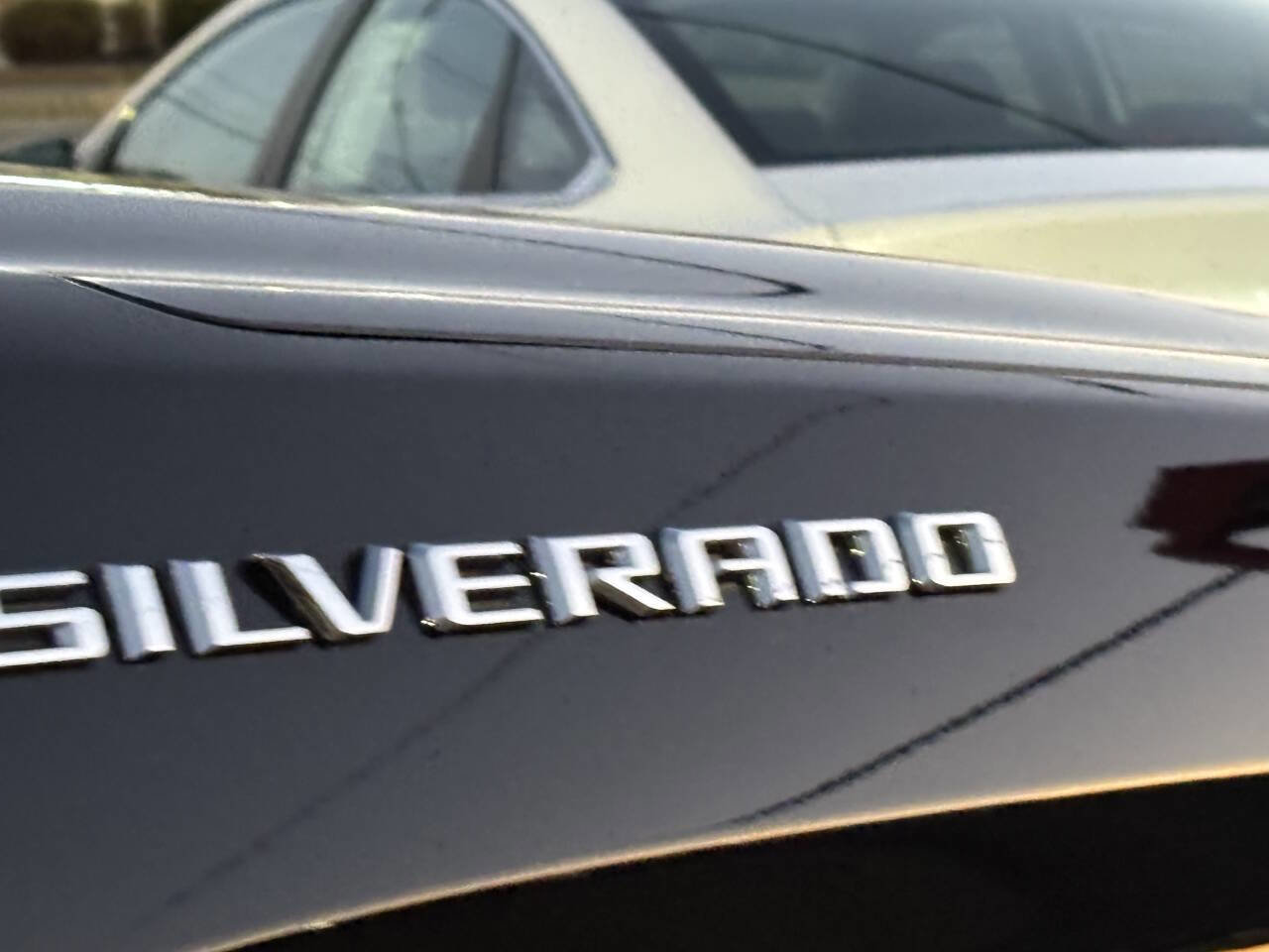 Used 2019 Chevrolet Silverado 1500 LT w/ All-Star Edition image 21