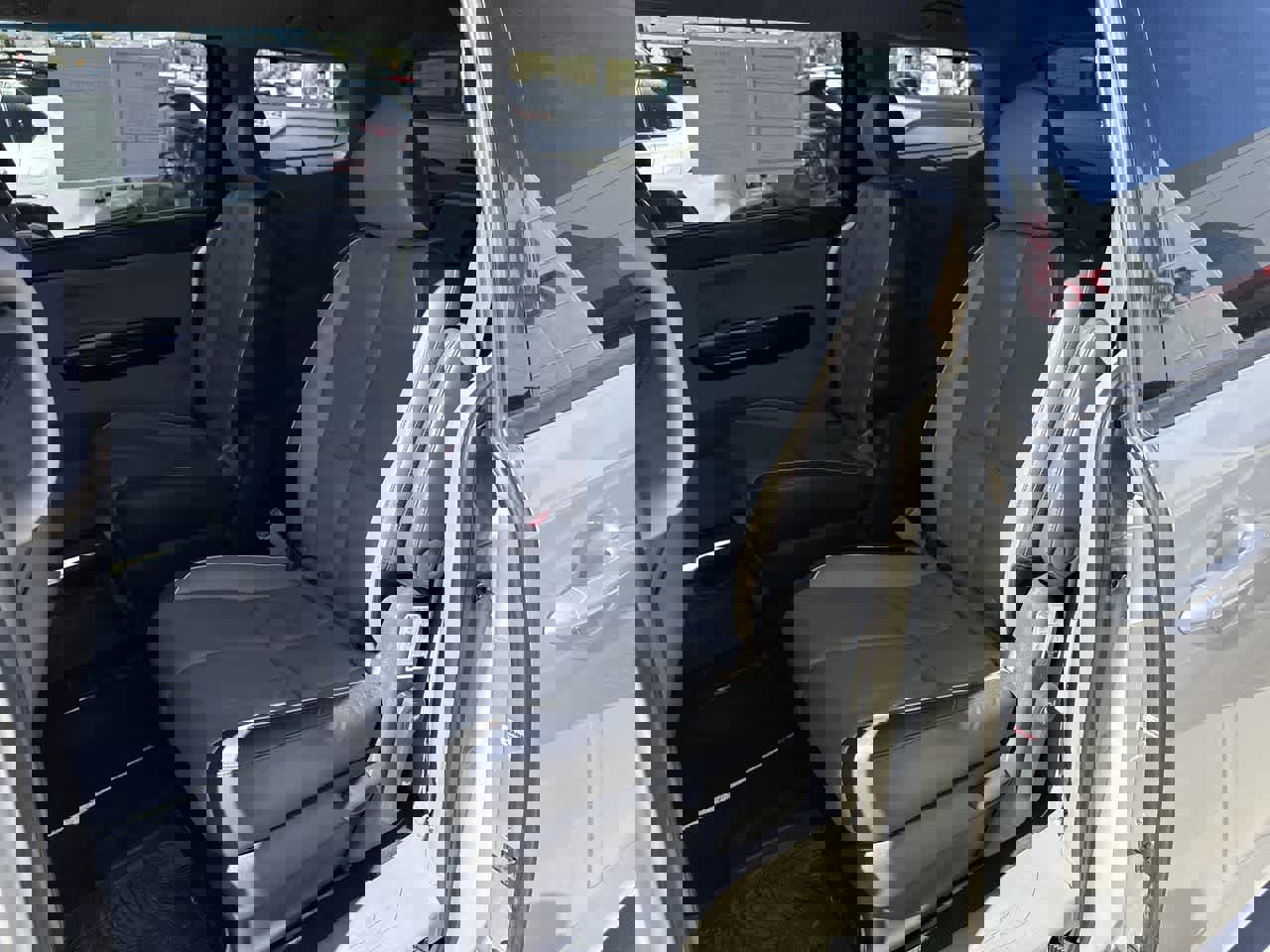 Used 2016 Kia Sedona EX image 12