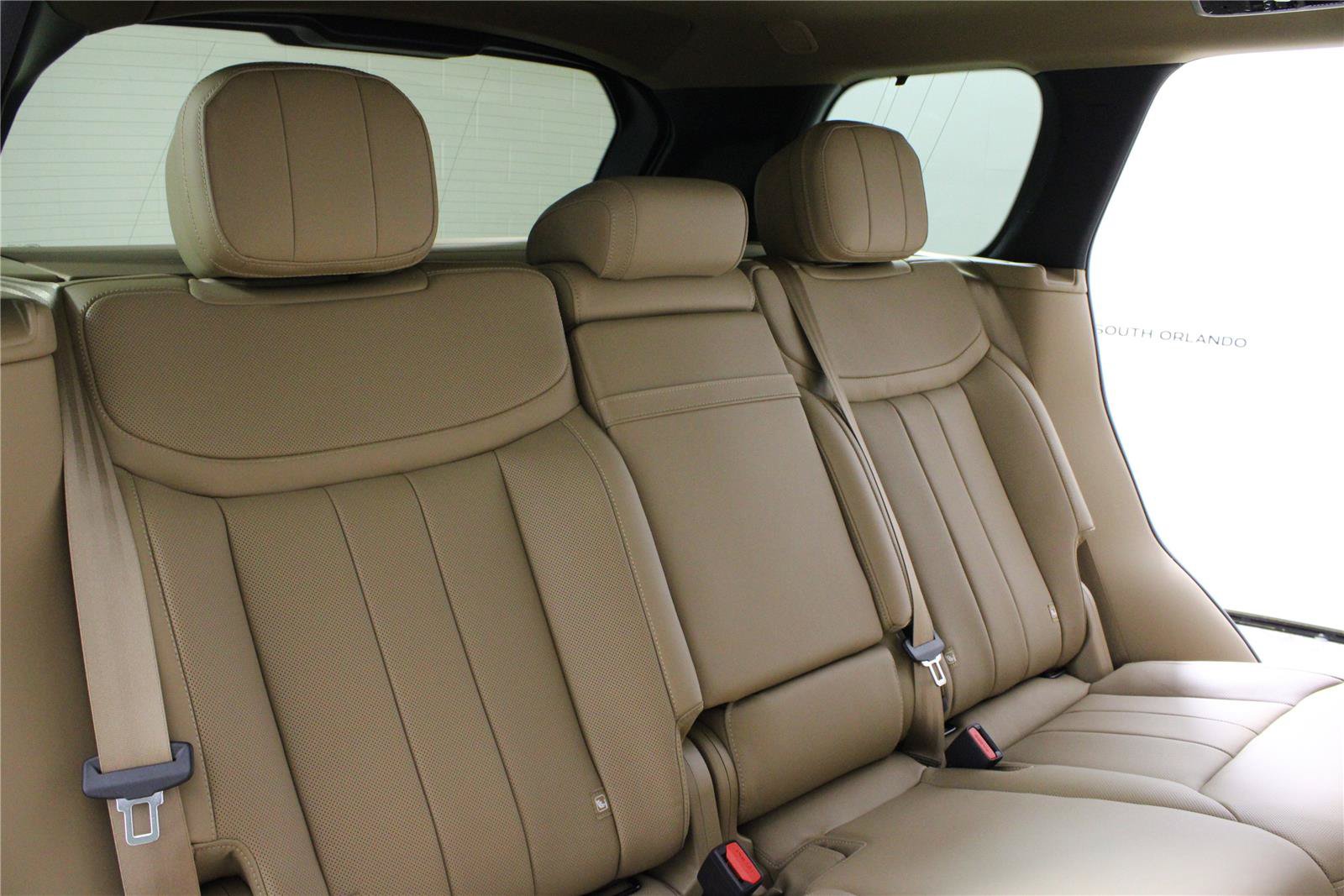 New 2026 Land Rover Range Rover SE AWD/4WD image 12