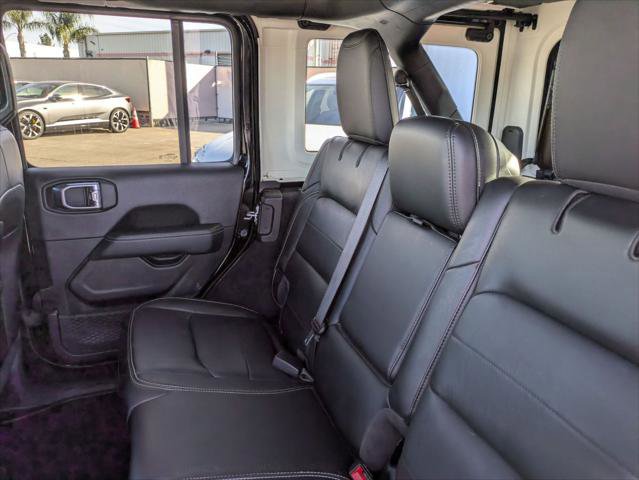 Used 2021 Jeep Wrangler Unlimited Sahara image 20