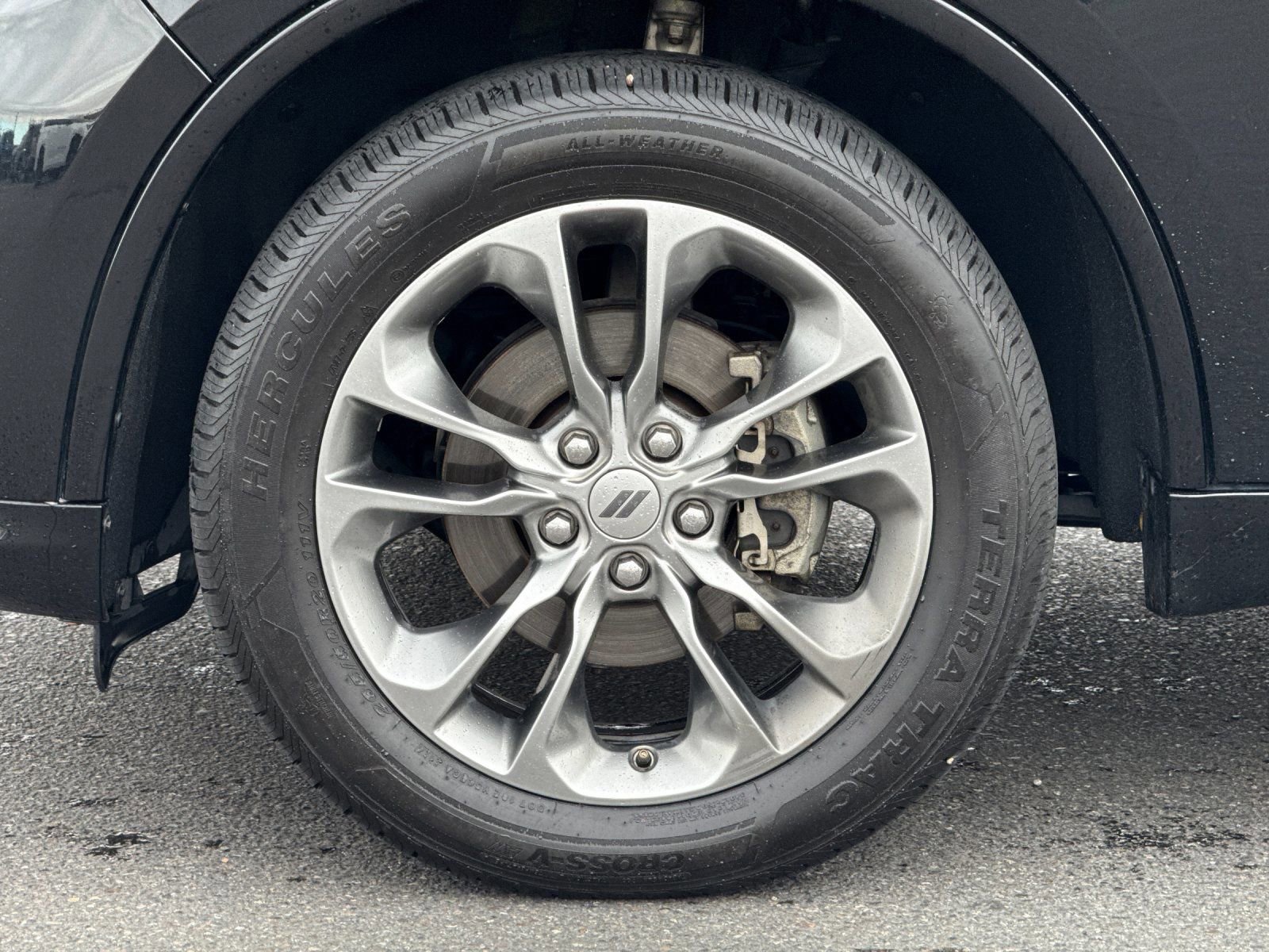 Used 2020 Dodge Durango GT image 31