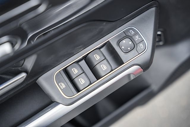 New 2026 Mercedes-Benz GLB 35 AMG 4MATIC image 41