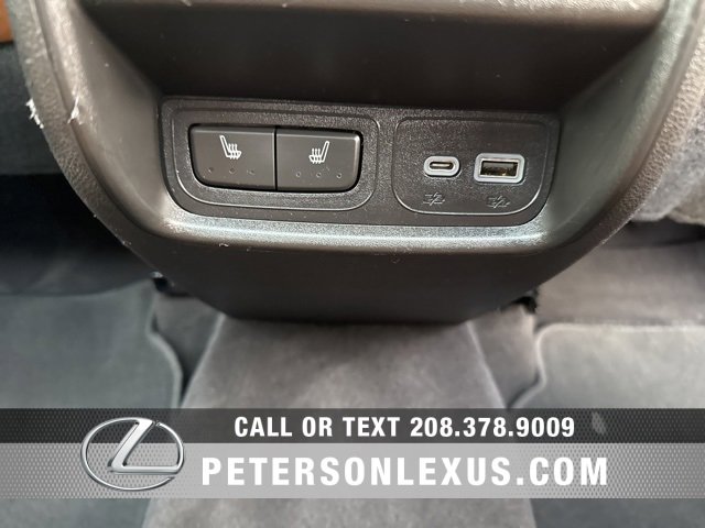 Used 2020 Cadillac XT4 Premium Luxury image 18